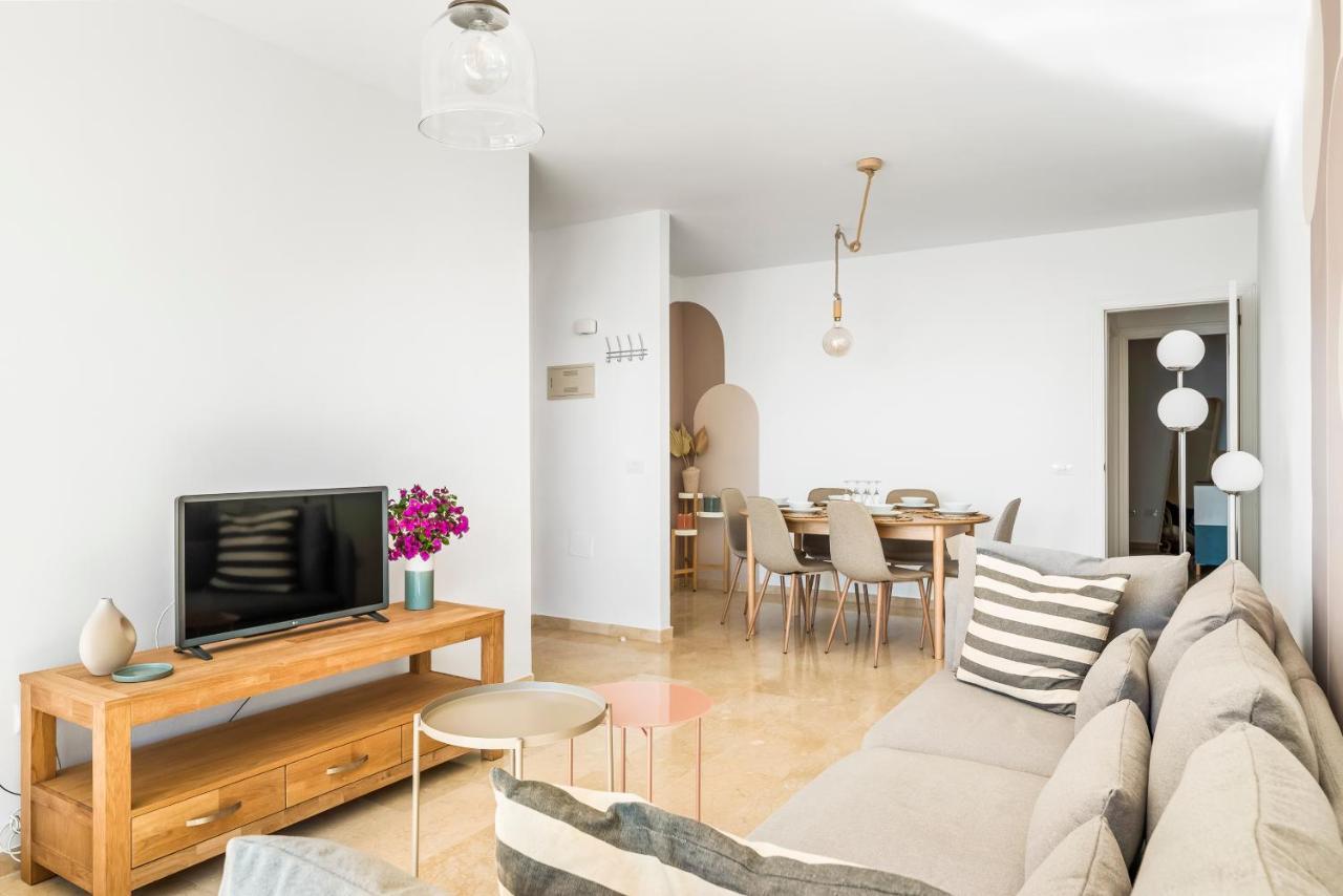 La Nea Beach Apartment Radazul ภายนอก รูปภาพ